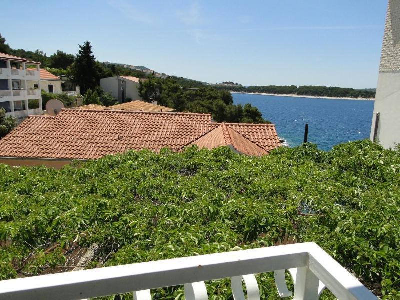Apartmani Tepli Bok Primošten Esterno foto