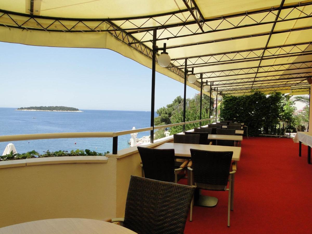 Apartmani Tepli Bok Primošten Esterno foto